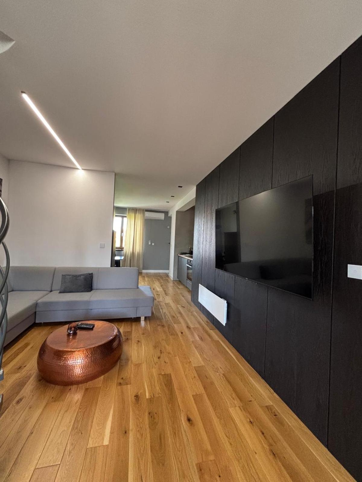 Apartman Zara Komárno エクステリア 写真